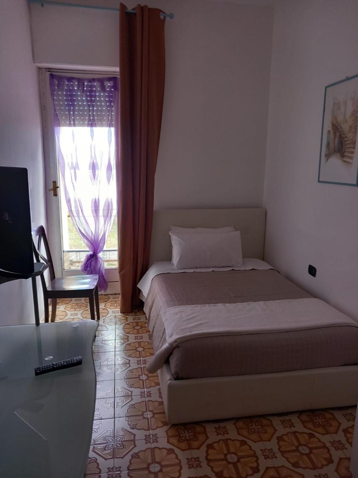 Il Brindisi Di C & C Castelli Romani Pomezia Extérieur photo